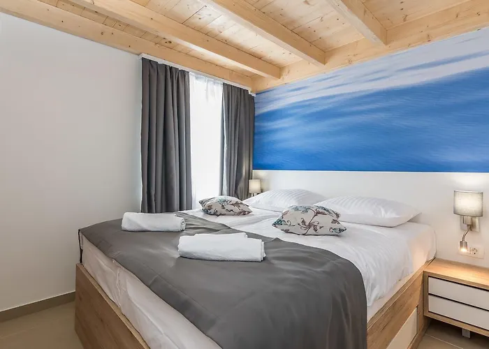 4m Апартаменты *